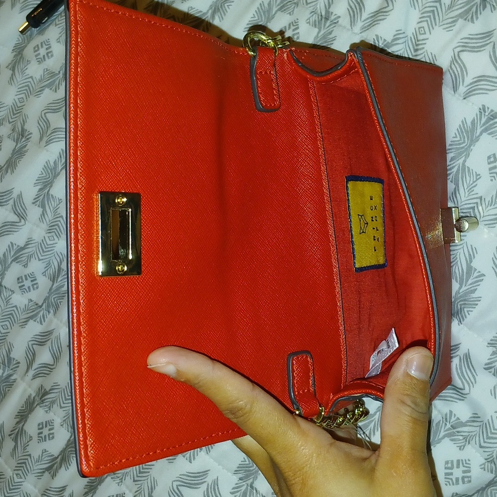Crossbody - Picture 3 of 3